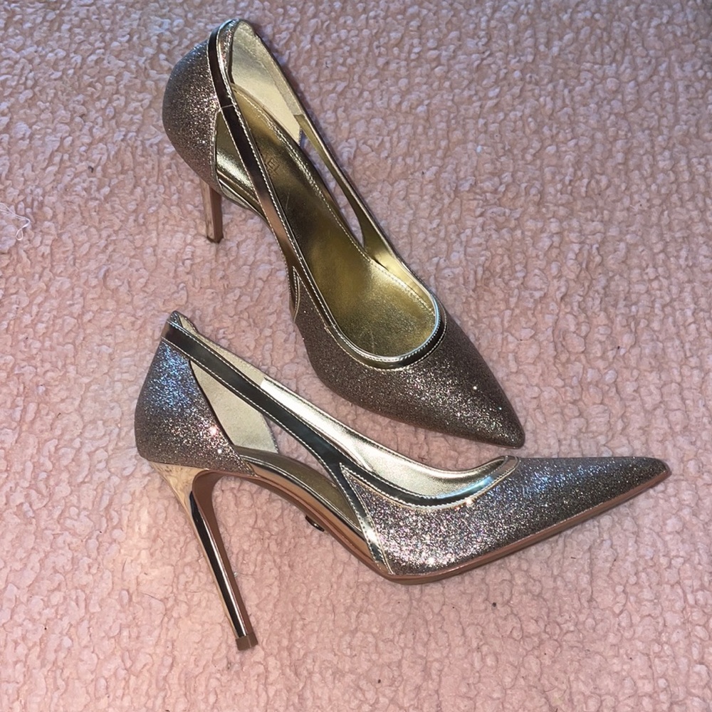Michael Kors 4 inch Heels size 7.5/8